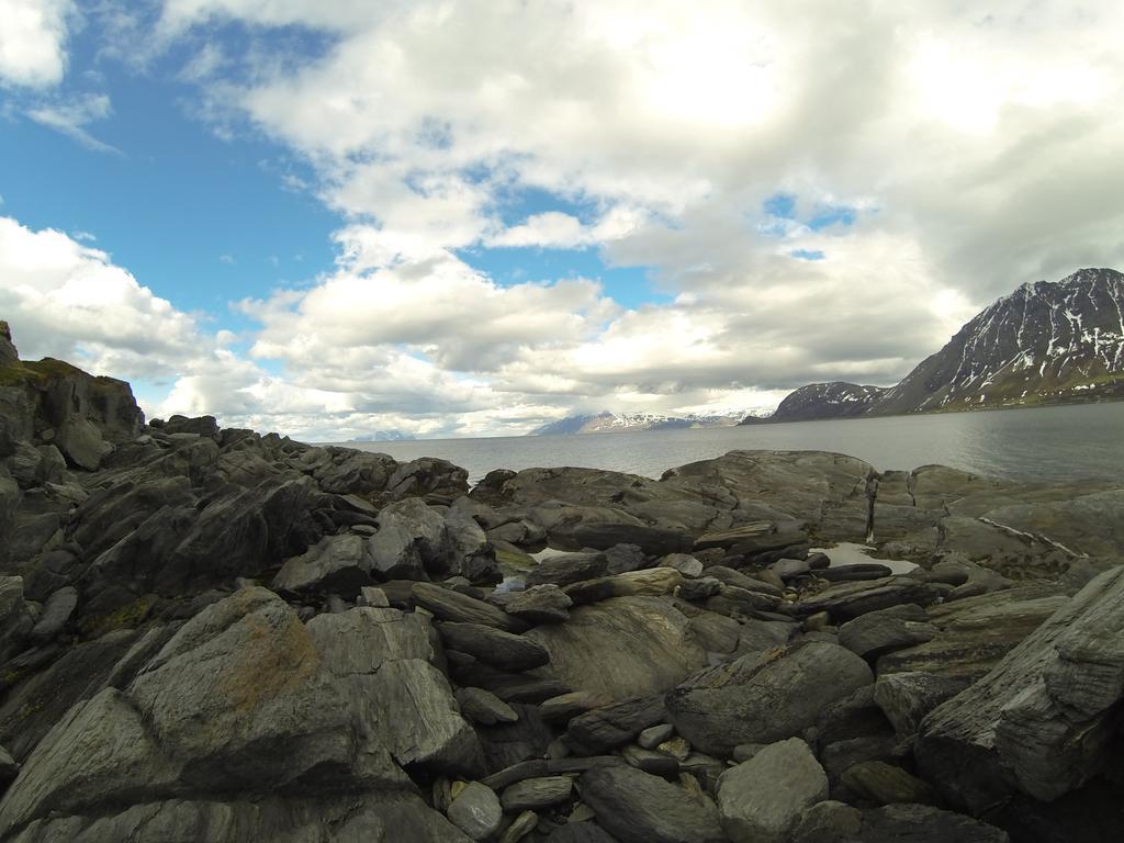 Lyngen Fjordcamp Vila Nord-Lenangen Exterior foto