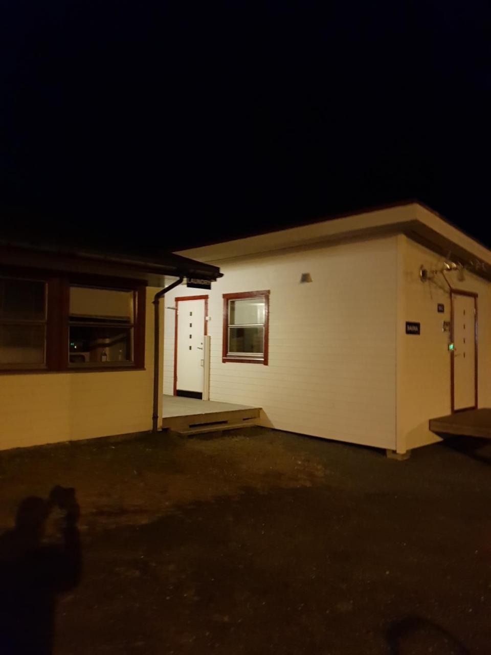Lyngen Fjordcamp Vila Nord-Lenangen Exterior foto